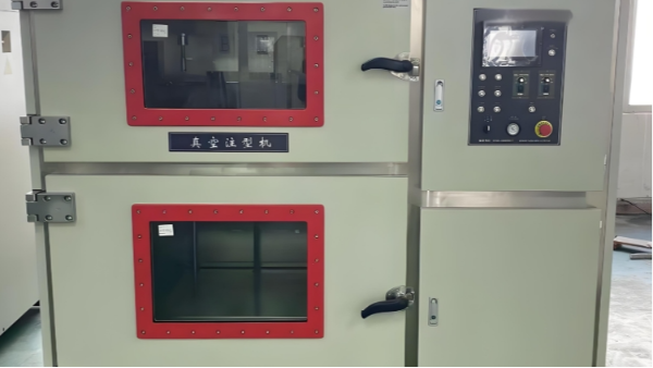 真空注塑与普通注塑：技术迭代与工程决策新视角